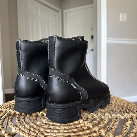 iRi ODELE Black Zip-Up Boot Women’s US 6 Chunky Platform Shoes Streetwear $280 - Picture 2 of 13